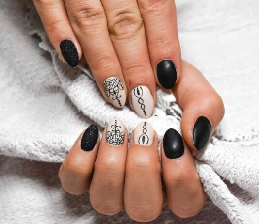 Unghie finte: le migliori press on nails unghie finte