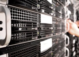 Web server vs application server: cosa sono e le differenze web server e application server