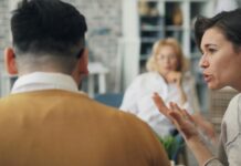 Psicoterapia Sistemico Relazionale: Un Approccio per Rafforzare le Relazioni Familiari Psicoterapia Sistemico Relazionale